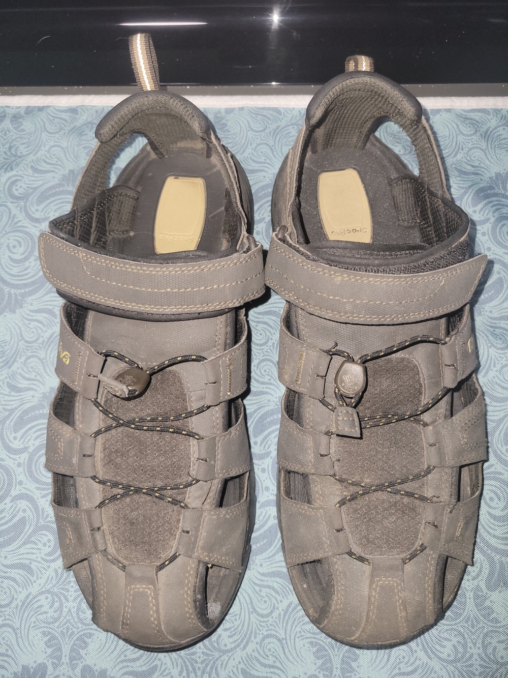 Teva Men's Closed-Toe Outdoor Sandals in Gray Size 12